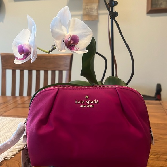 kate spade Handbags - KATE SPADE CHELSEA COSMETIC BAG♠️